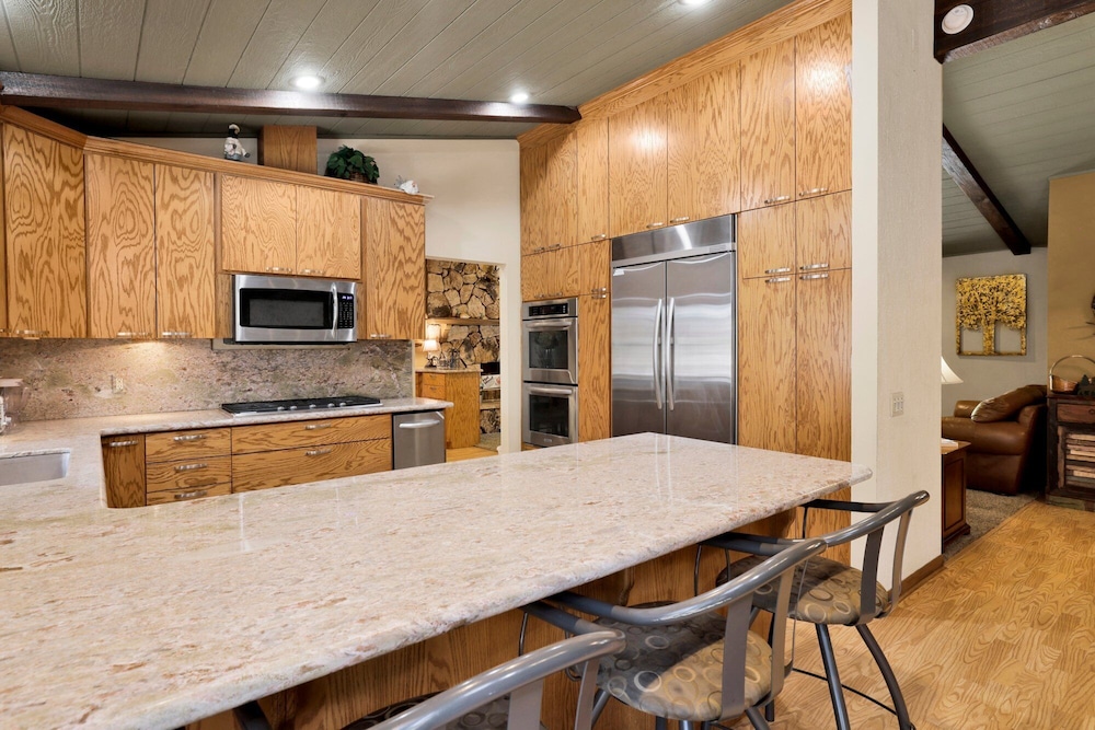 Bear Stone 686 by Big Bear Vacations - photo 11