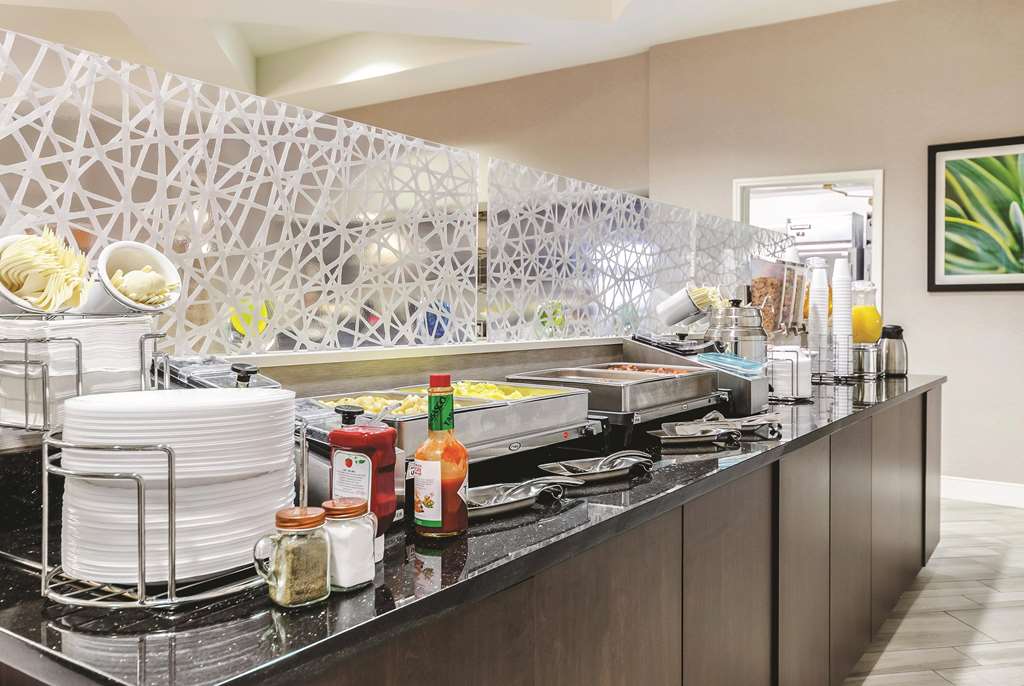 La Quinta Inn & Suites by Wyndham Grand Junction - photo 41
