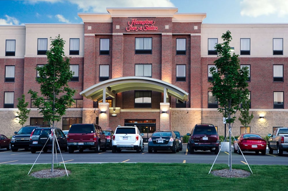Hampton Inn & Suites Detroit Canton - photo 96