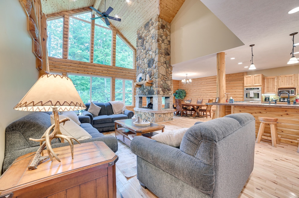 Bellaire Cabin at Shanty Creek Near Schuss Mtn - featured photo