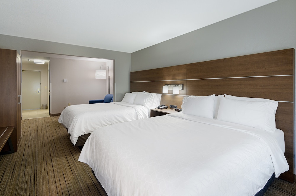 Holiday Inn Express Hotel & Suites Weston by IHG - photo 31