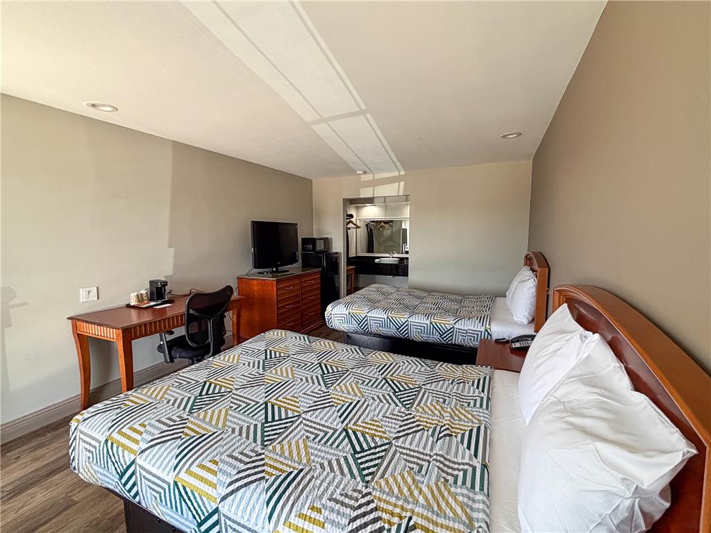 Spanish Trails Inn - photo 27