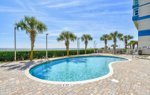 Carolinian Beach Resort 1633 in Myrtle Beach, United States