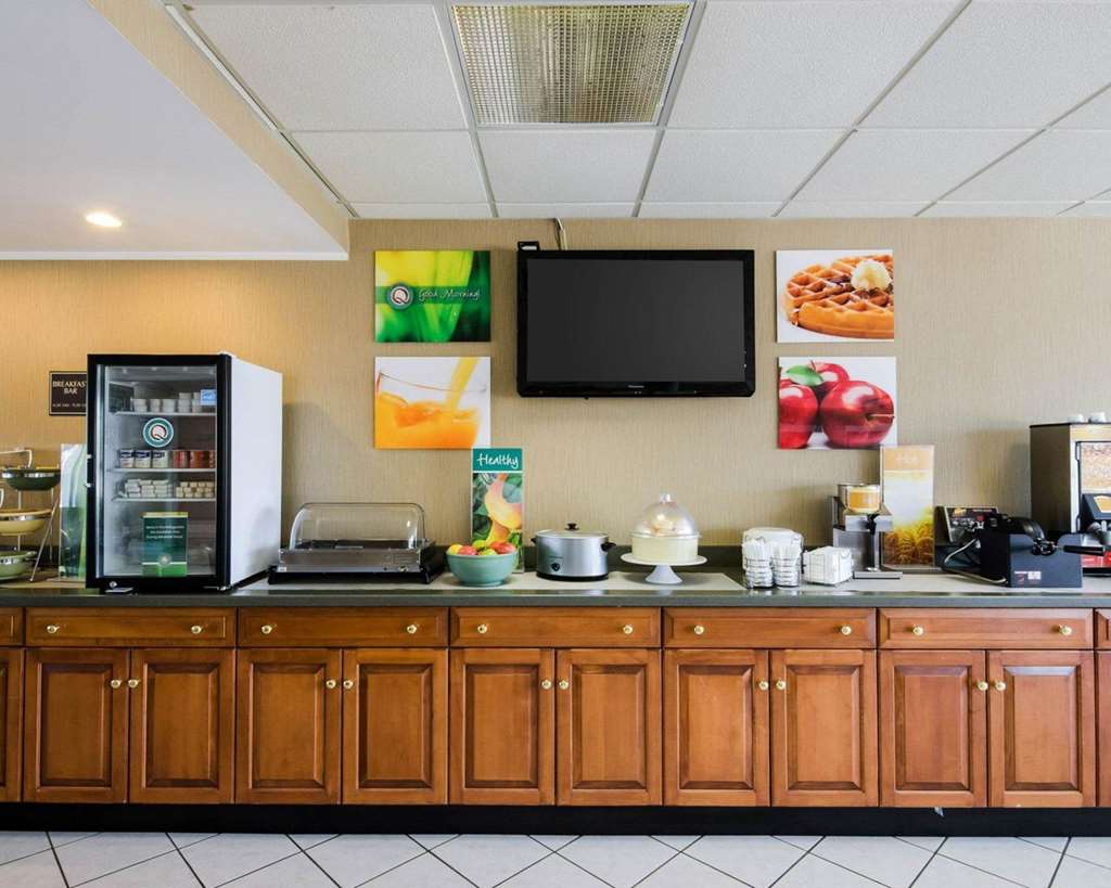 Quality Inn Troutville Roanoke North - photo 32