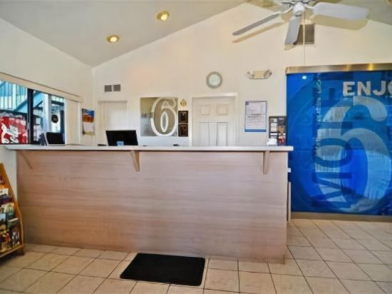 Travelodge Willows - photo 5