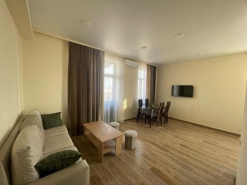 Apartment hotel in Yerevan in Merdzavan, Armenia