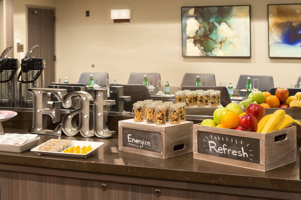 Costa Mesa Marriott - photo 53