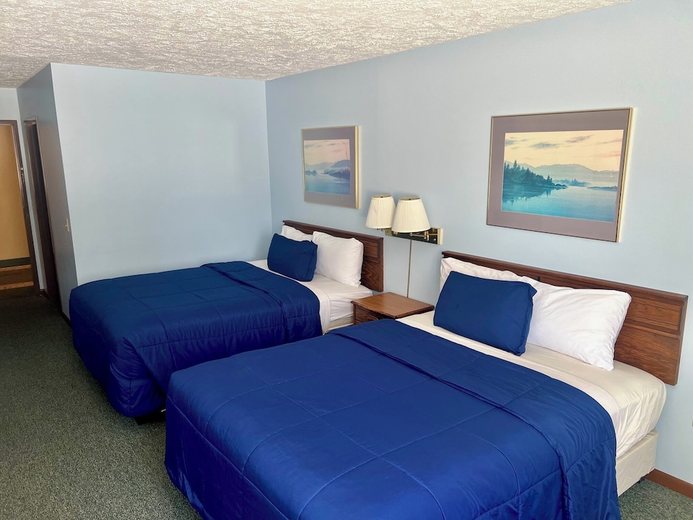 Cedarville Hotel - photo 8