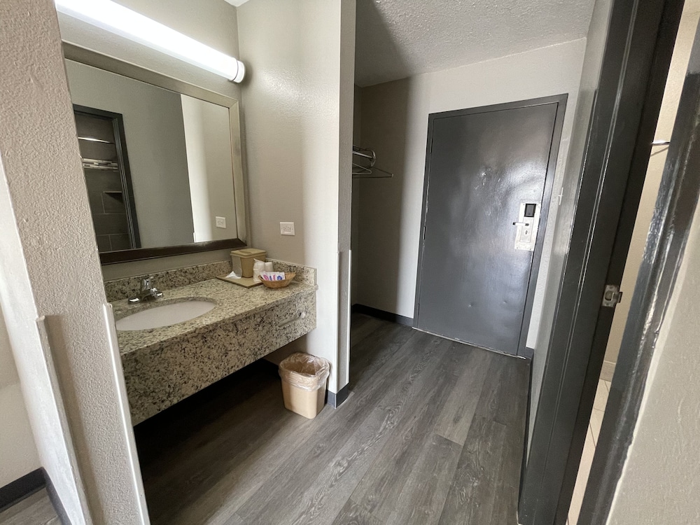 D'Arbonne Lake Motel - photo 8