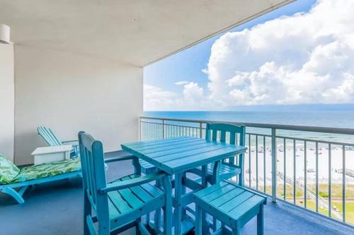 Palacio Unit 805 - carbon neutral hotel in Pensacola