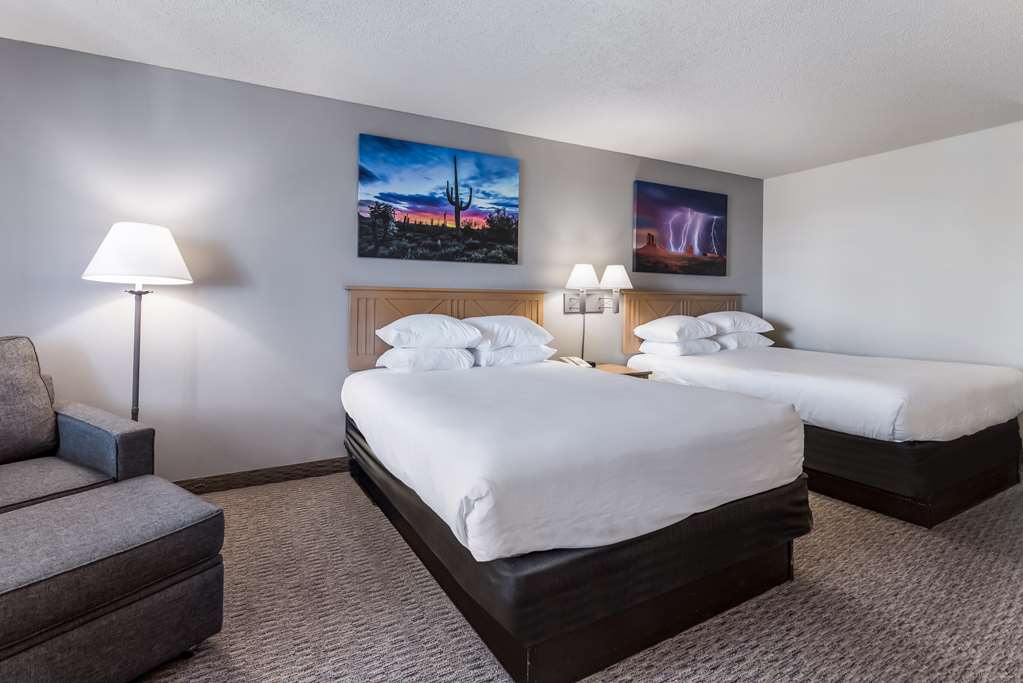 Red Lion Inn & Suites Goodyear Phoenix - photo 6