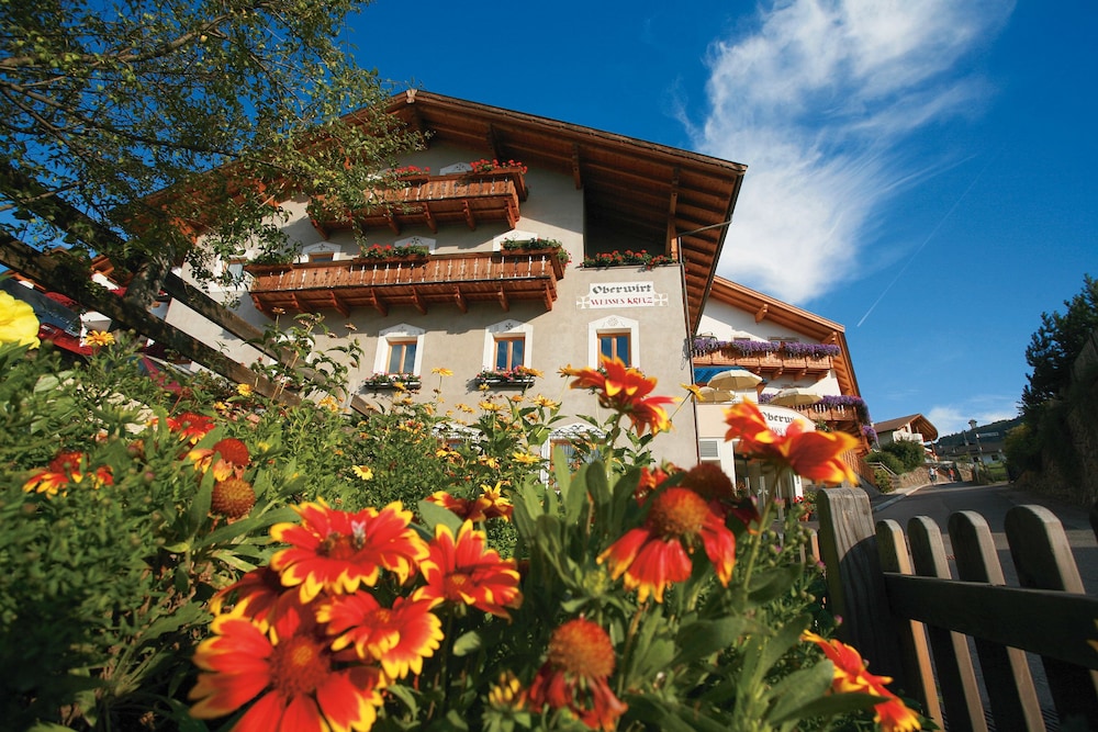 Oberwirt Weisses Kreuz — hotel in Cornedo Vicentino