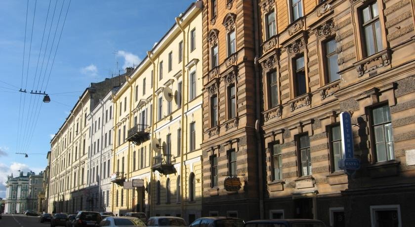 Nauka Na Millionnoy Hotel