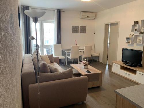 Apartman Glava Zete — 4-Star Luxury Hotel in Sutomore, Montenegro