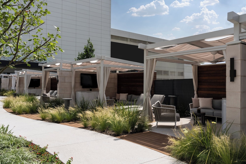 Loews Arlington - photo 24