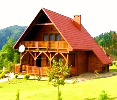 Pstrokata chata - carbon neutral hotel in Unknown City