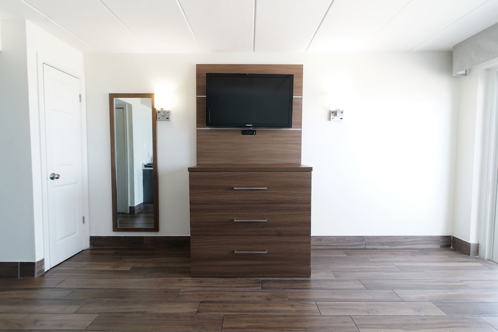 Marjac Suites Virginia Beach Oceanfront - photo 12