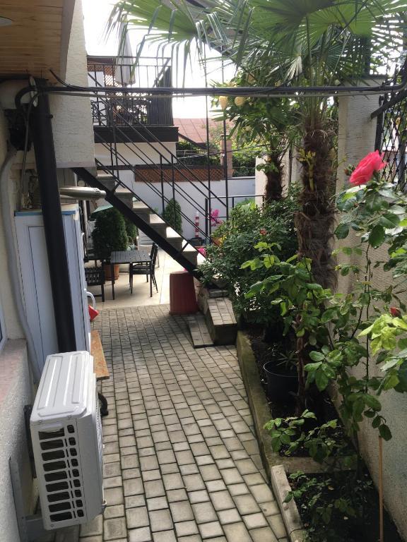 10 b shindisi street Tbilisi