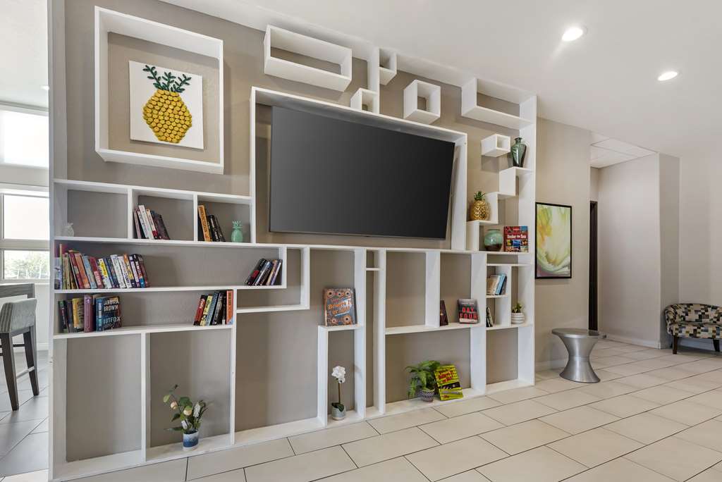 Best Western Plus Pflugerville - photo 10
