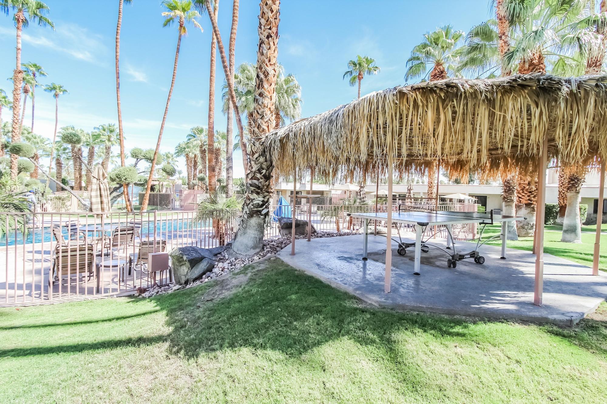 Desert Isle Resort - photo 10