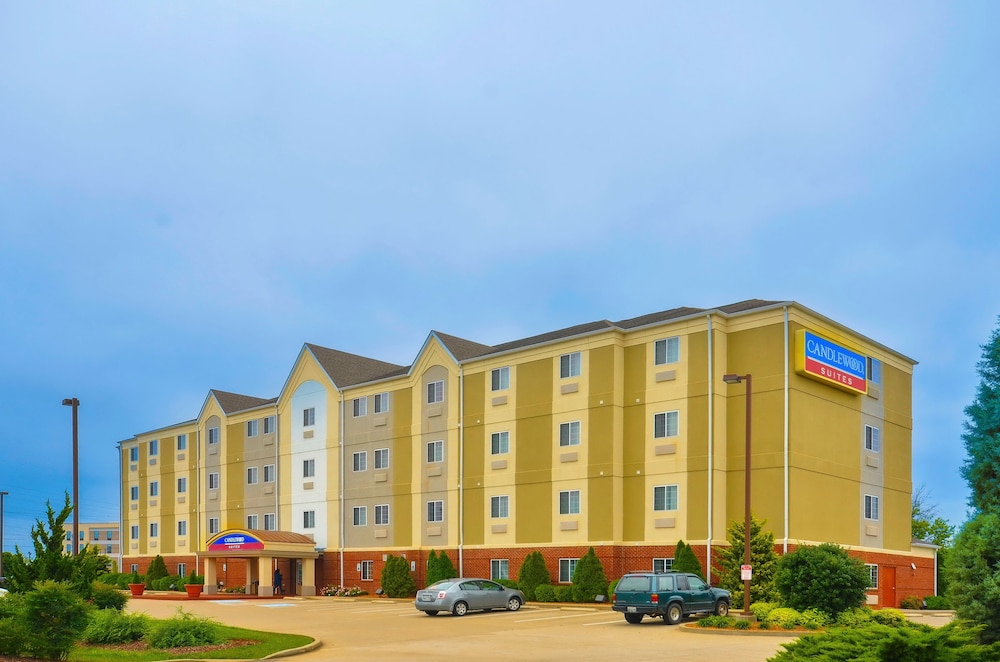 Candlewood Suites Clarksville by IHG - photo 26