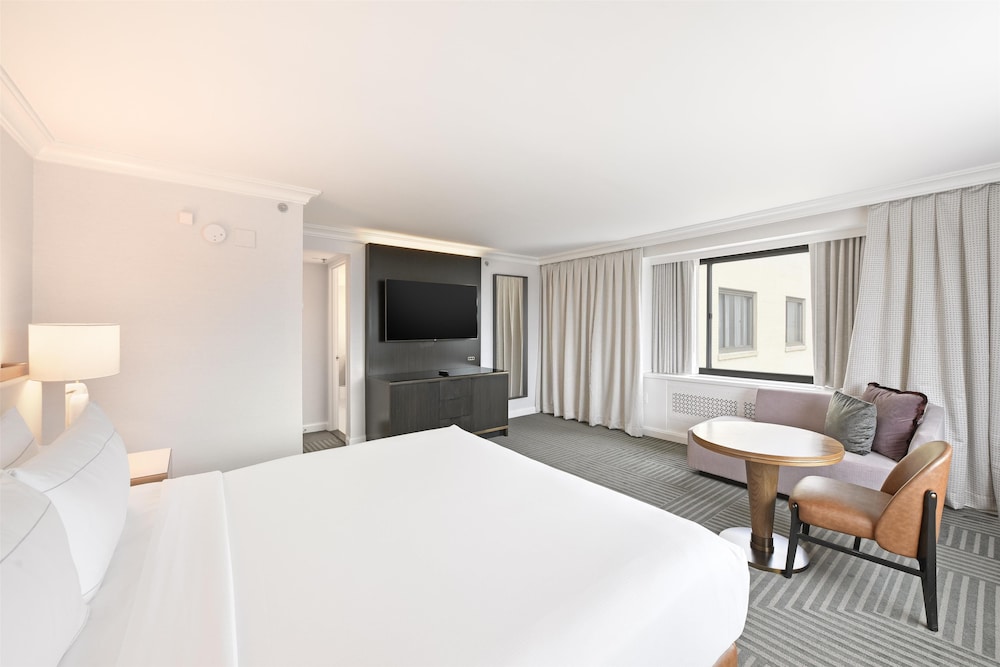 Capital Hilton - photo 27