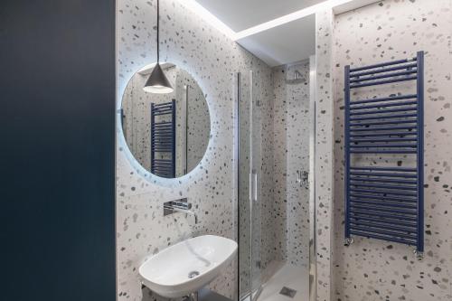 Iflat Spanish Steps Delight — 4-Star Luxury Hotel in Rome, Italy