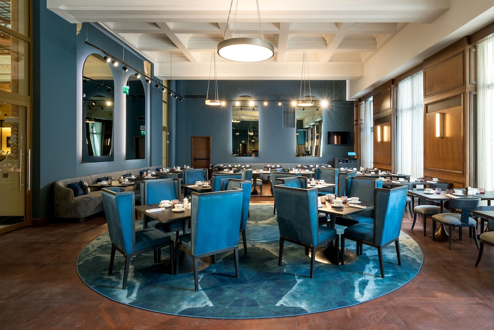 מזון ומשקאות