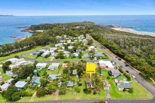 Kia Ora - carbon neutral hotel in Unknown City