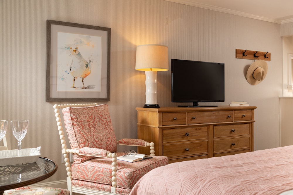 Refuge Inn - photo 24