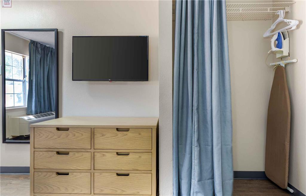 Extended Stay America Arlington - photo 29