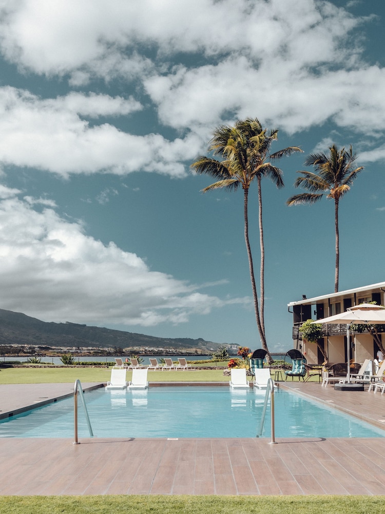 Maui Seaside Hotel - photo 47