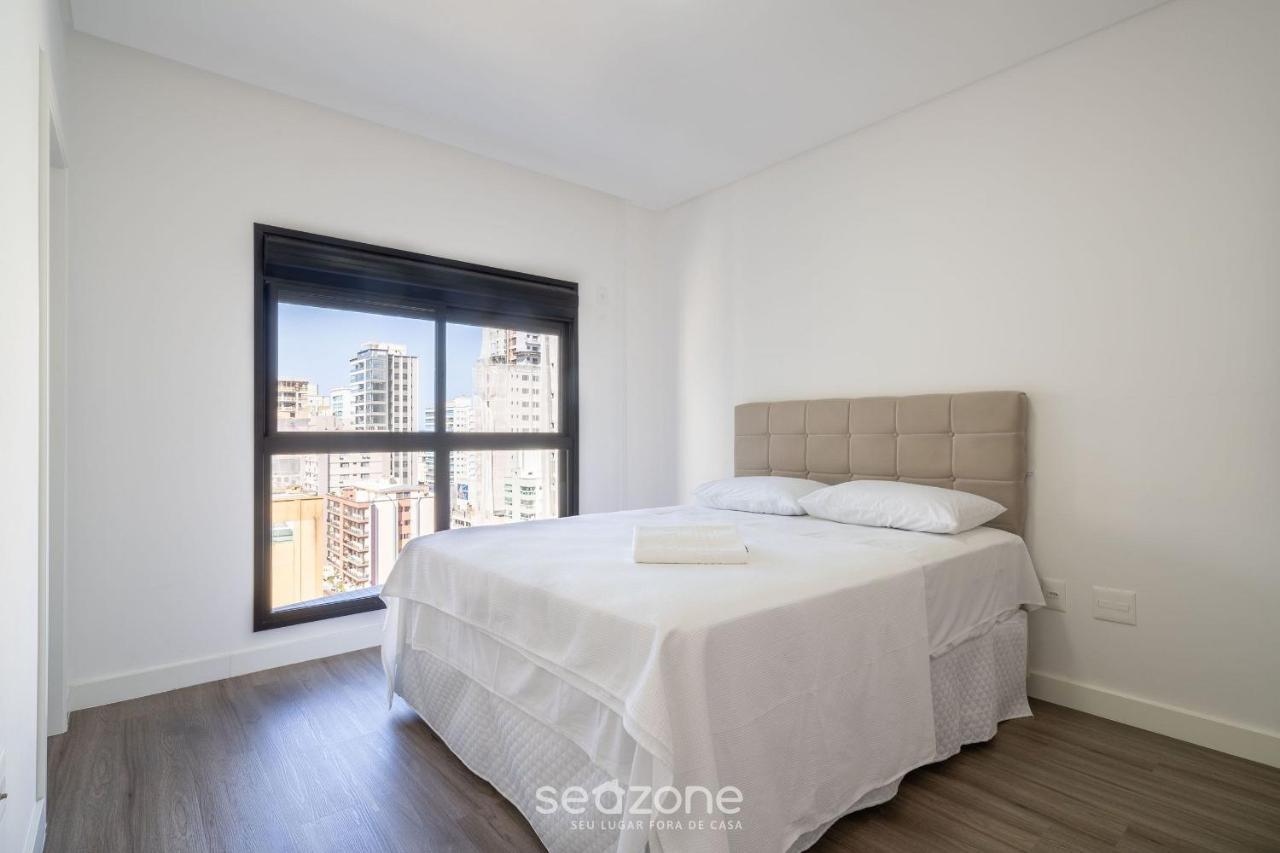 Apto 2q C Churrasq. 500m Da Meia Praia Rot1001