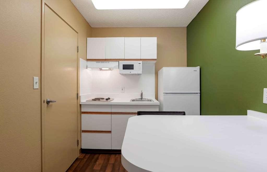 Extended Stay America San Diego Sorrento Mesa - photo 20