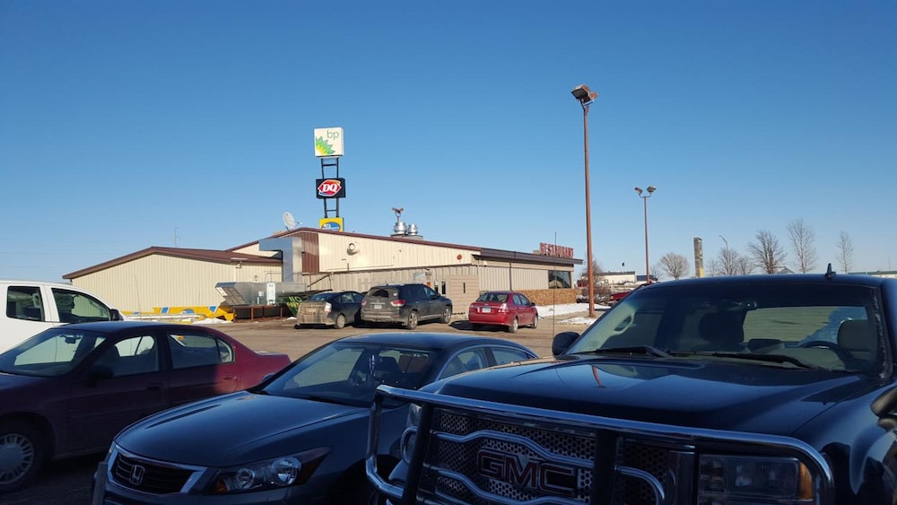 Earth Inn Motel - photo 33