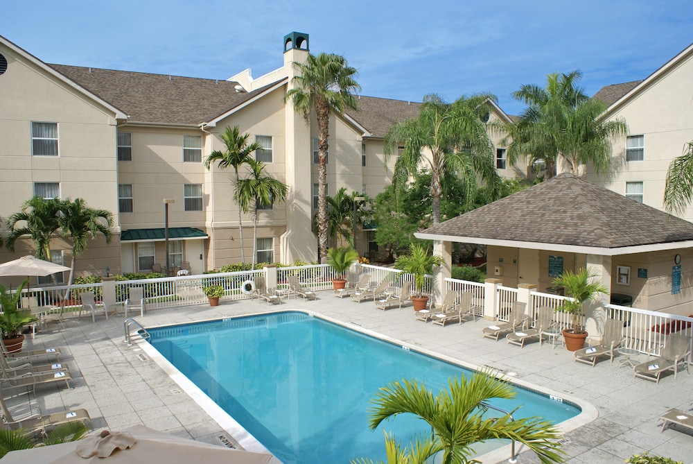 Homewood Suites by Hilton Fort Myers - photo 37