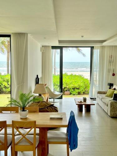 Dreamers House Vung Tau a beachfront villa — 4-Star Luxury Hotel in Vung Tau, Vietnam