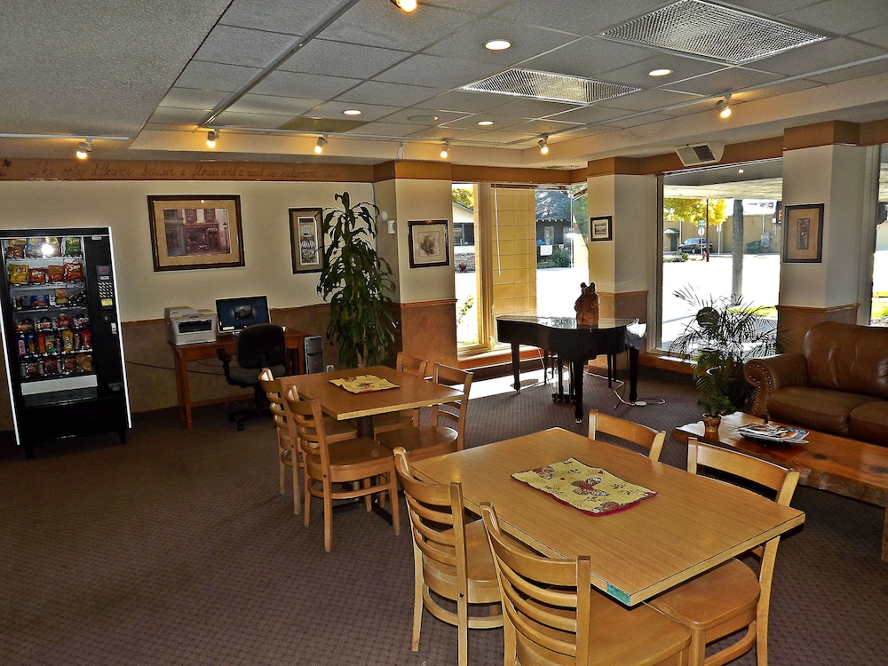 Travelodge by Wyndham Kalispell - photo 15