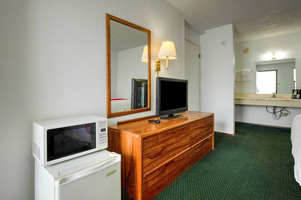Valley Inn Motel - photo 21