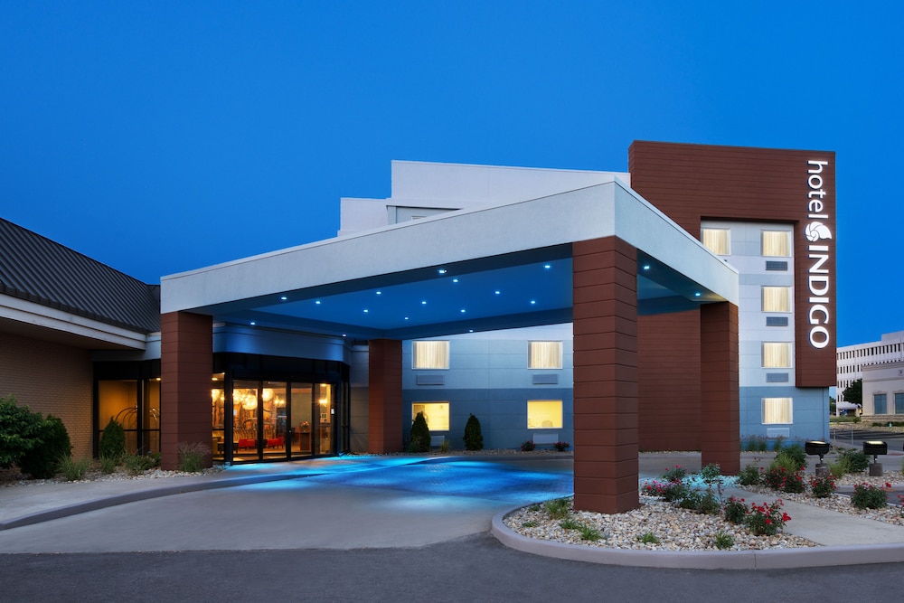 Hotel Indigo Cleveland Beachwood by IHG - photo 27