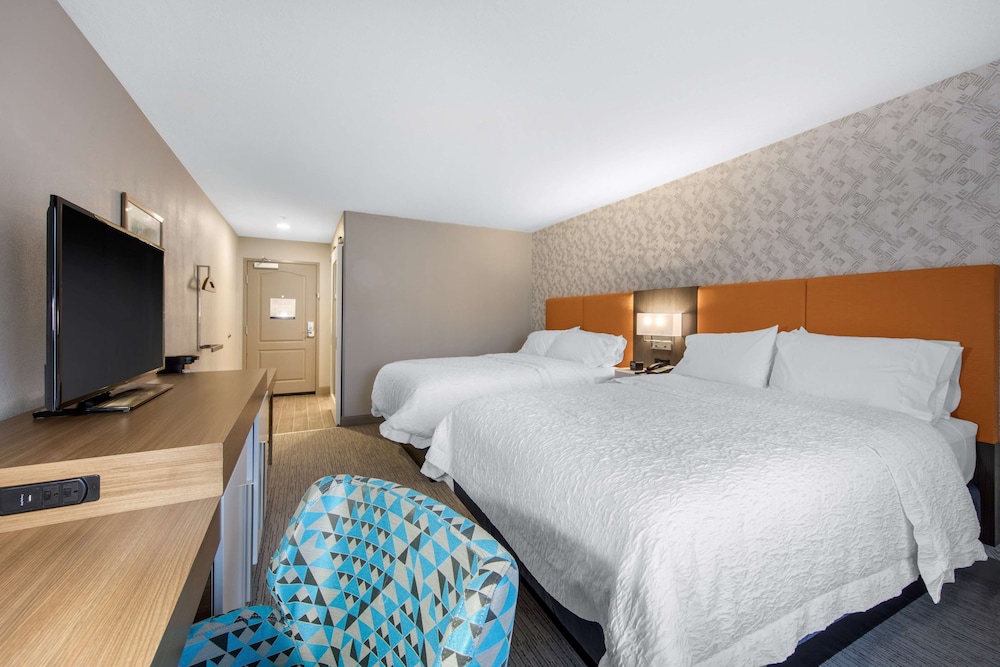 Hampton Inn And Suites By Hilton Ruidoso - photo 9