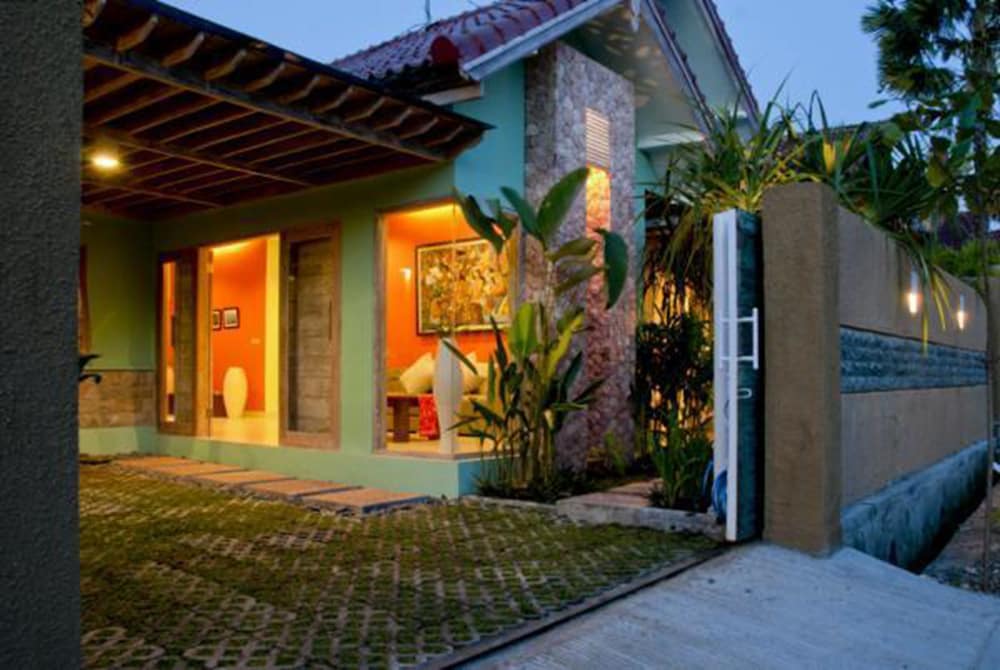 Casa Nuri — 4-Star Luxury Hotel in Jimbaran, Indonesia