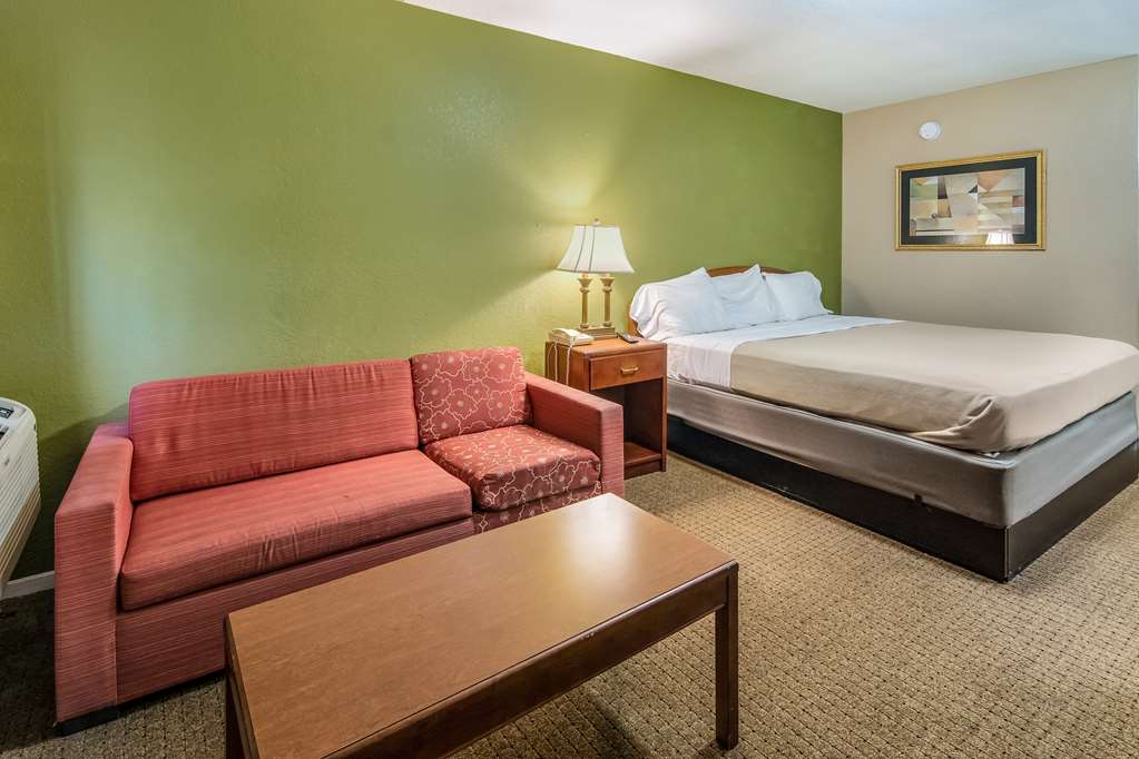 Americas Best Value Inn Baird - photo 15