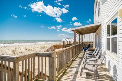 Divine Intervention by Oak Island Accommodations - photo 32