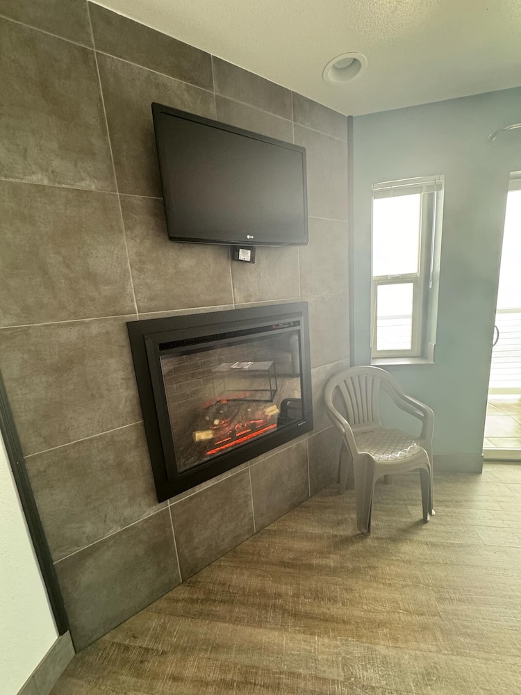 Sunset Oceanfront Lodging - photo 109