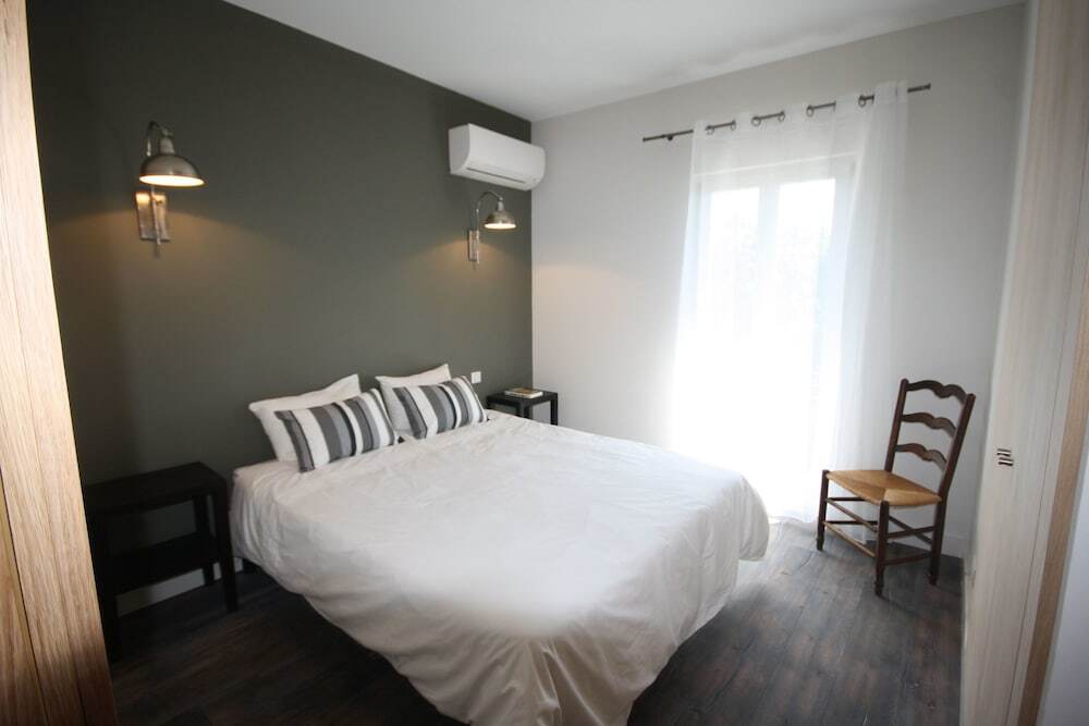 Mas de Thau — 4-Star Luxury Hotel in Montagnac, France