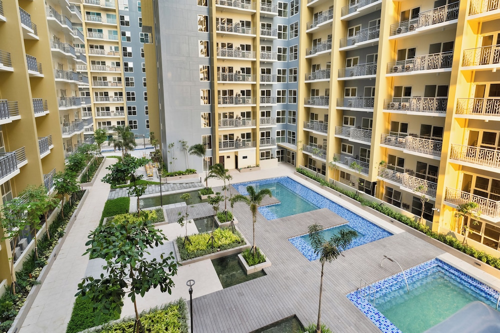Bayshore Luxe by Prime — 4-Star Luxury Hotel in Manila, Philippines