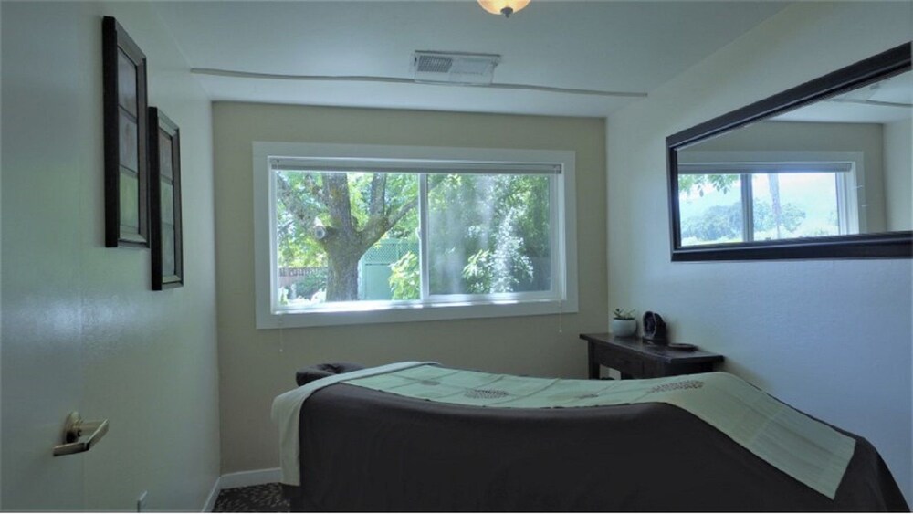 The Inn on Pine - photo 48