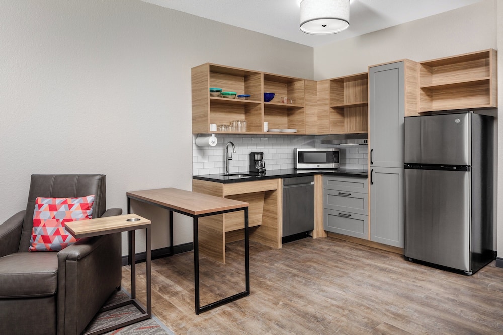 Candlewood Suites North Platte by IHG - photo 21