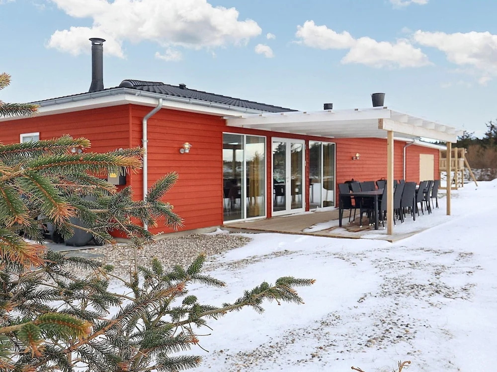 Stunning Home In Løkken With Sauna — 5-Star Luxury Hotel in Lokken, Denmark